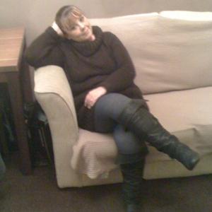 Profile picture of JealousGillian