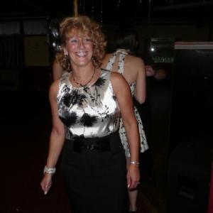 Profile picture of life-should-be-a-party