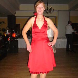 Profile picture of LadyInRed83