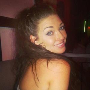 Profile picture of Allofme_erin