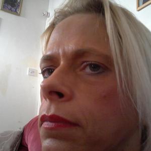 Profile picture of Ellie74