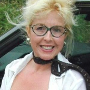 Profile picture of PrettyDiana
