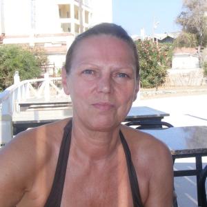Profile picture of PassionateMonica