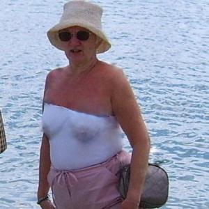 Profile picture of PrettyElla