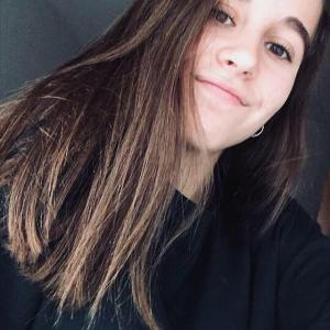Profile picture of AnnaWantsLove