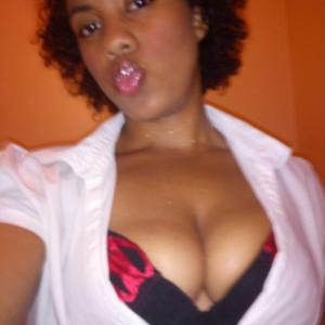 Profile picture of MsSmokeyEyez