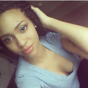 Profile picture of Too_shy_seline