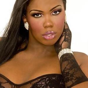 Profile picture of QueenBeHim