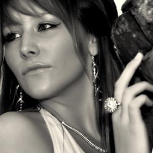 Profile picture of get-glam-with-me