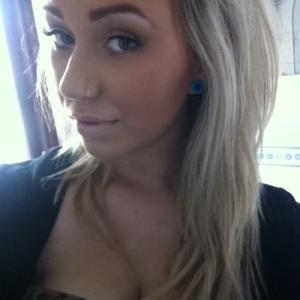 Profile picture of LovemeLoraine