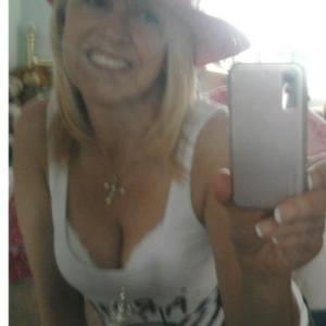 Profile picture of LazyLindsey