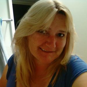 Profile picture of Sneakinin