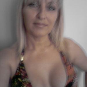 Profile picture of LauraLotsOfLove