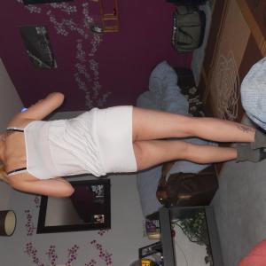 Profile picture of SexyLegsWalking