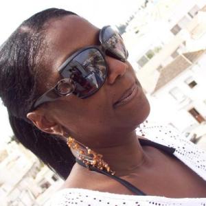 Profile picture of MakeMeMoan