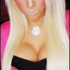 Profile picture of BiggerTits