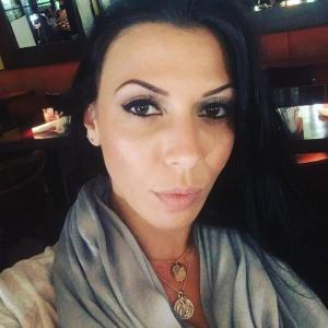 Profile picture of AprilM