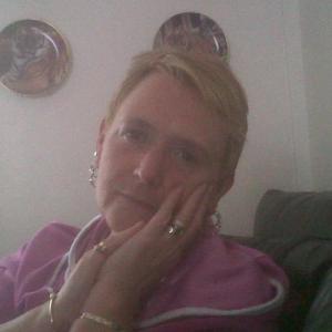 Profile picture of bringchocolate