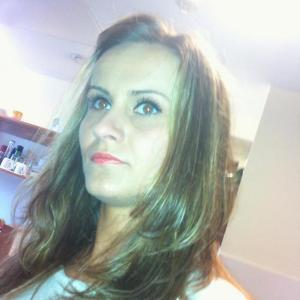 Profile picture of Nowallflower