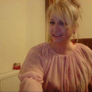 Profile picture of cleavageQUEEN