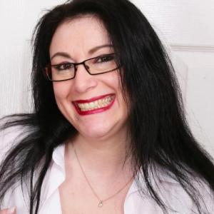 Profile picture of make-me-sexually-smile