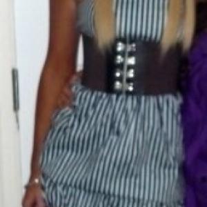 Profile picture of leggy-blonde