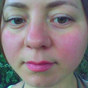 Profile picture of RoseyCheeks