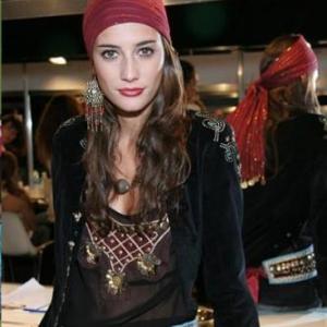 Profile picture of StylishJane