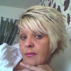Profile picture of Lesley-Ann2Sides
