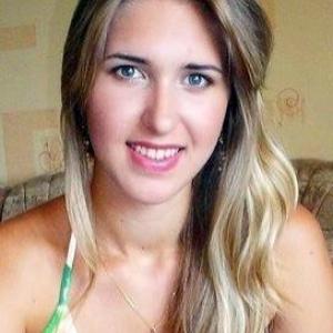 Profile picture of Monica