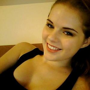 Profile picture of GrinningGIna
