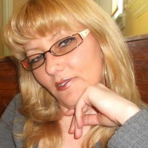 Profile picture of CreativeSue79