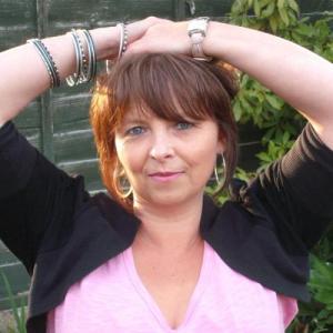 Profile picture of LovesBling