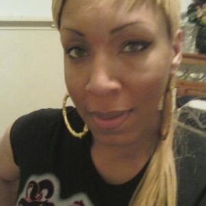 Profile picture of HoneyLove