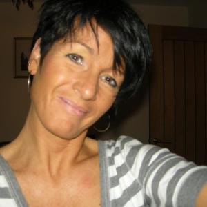 Profile picture of feel-the-beat-with-me