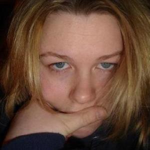 Profile picture of GoldenCompass