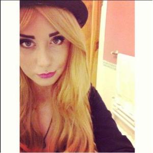 Profile picture of A_fling_or_2