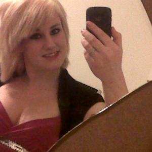 Profile picture of KickMeEvy