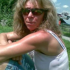Profile picture of Caring-Carin