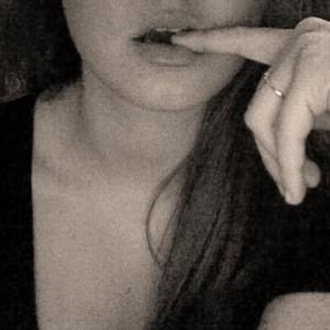 Profile picture of like-velvet-kisses