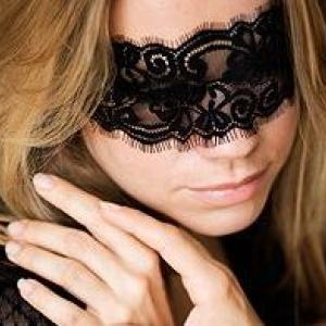 Profile picture of MaskedBlondie