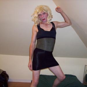 Profile picture of Leggy_blonde