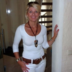 Profile picture of Lovely