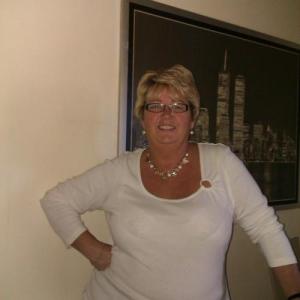 Profile picture of suggestive_denise