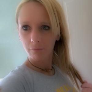 Profile picture of Erin-isahottie