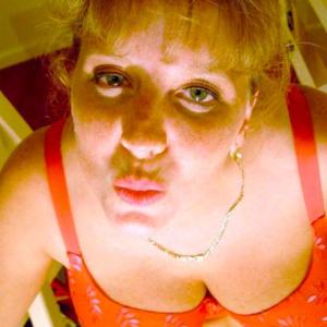 Profile picture of MarriedEmma