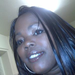 Profile picture of CoolLuisa