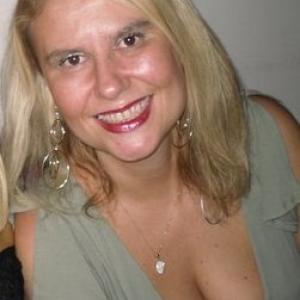 Profile picture of PrettyElsa