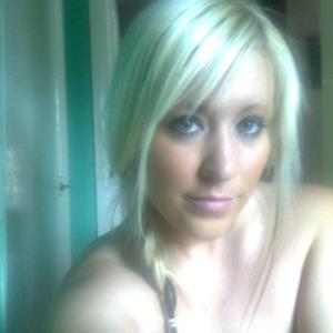 Profile picture of Sexysara91