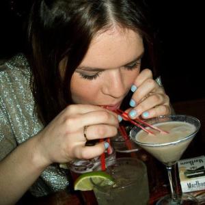 Profile picture of CocktailClaire